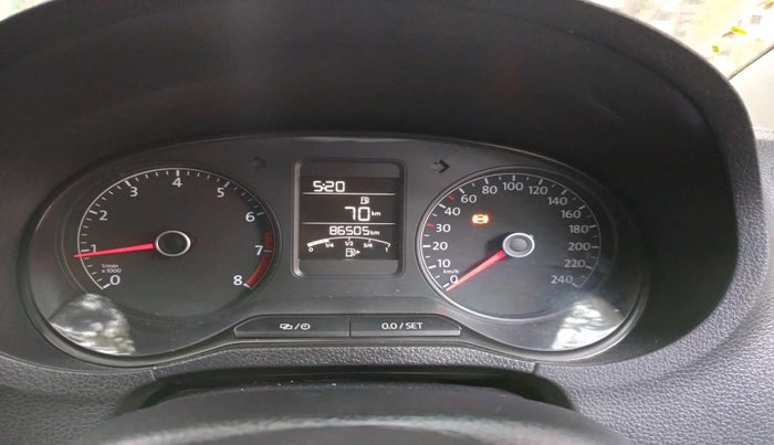 2015 Volkswagen Polo COMFORTLINE 1.2L, Petrol, Manual, 86,505 km, interior