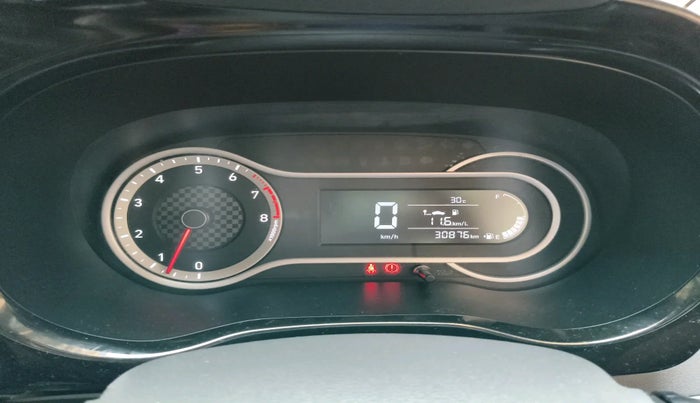 2020 Hyundai GRAND I10 NIOS SPORTZ 1.2 KAPPA VTVT, Petrol, Manual, 30,876 km, interior