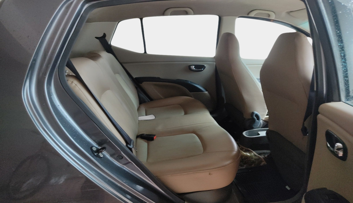 2012 Hyundai i10 MAGNA 1.2, Petrol, Manual, 41,288 km, interior