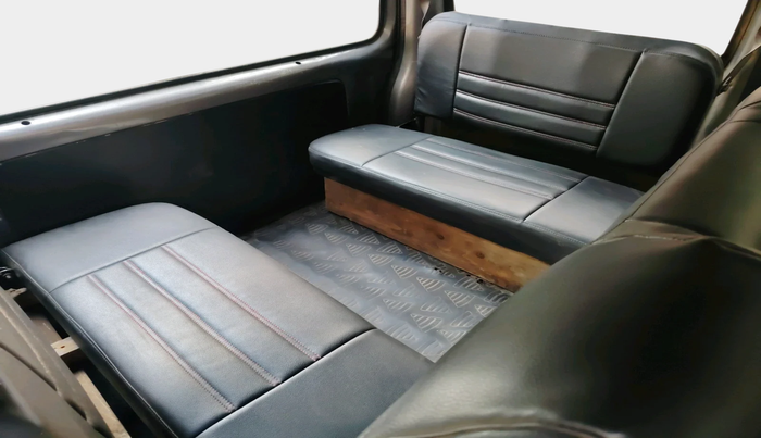 2023 Maruti Eeco 5 STR AC CNG, Petrol, Manual, 1,01,753 km, interior