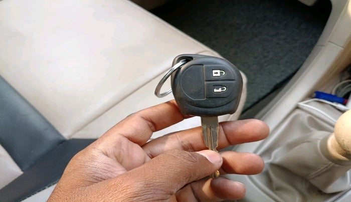 2016 Maruti Ertiga VXI CNG, Petrol, Manual, 1,35,005 km, interior