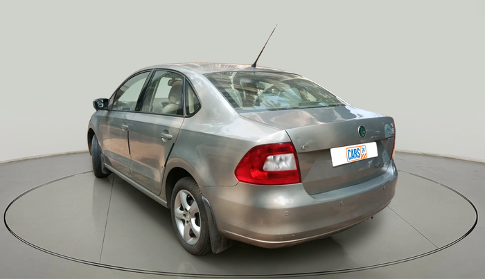 2012 Skoda Rapid ELEGANCE 1.6 MPI AT, Petrol, Automatic, 59,002 km, exterior