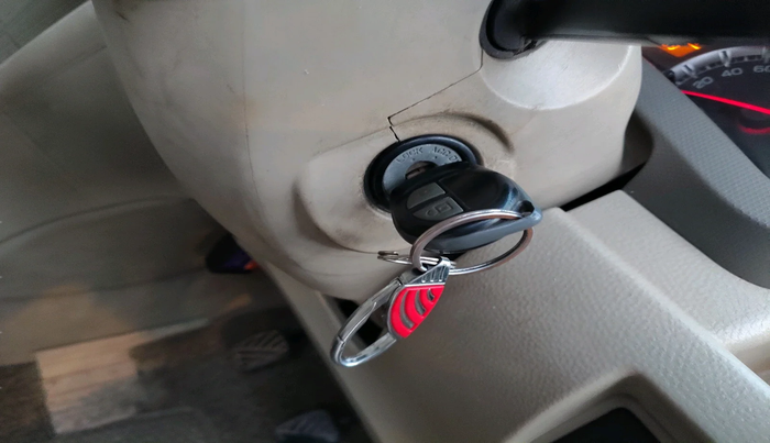 2015 Maruti Ertiga VXI CNG, Petrol, Manual, 2,67,006 km, interior