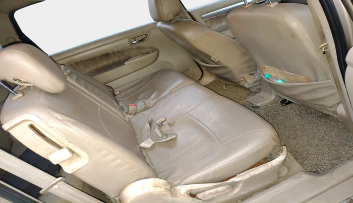 2015 Maruti Ertiga VXI CNG, Petrol, Manual, 2,67,006 km, interior