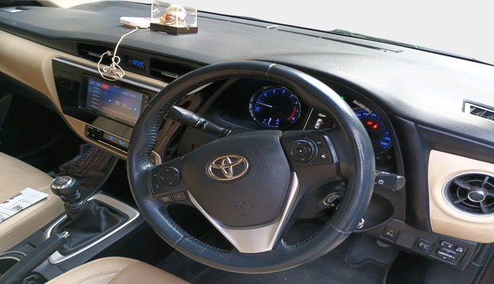 2019 Toyota Corolla Altis G PETROL, Petrol, Manual, 1,08,421 km, interior
