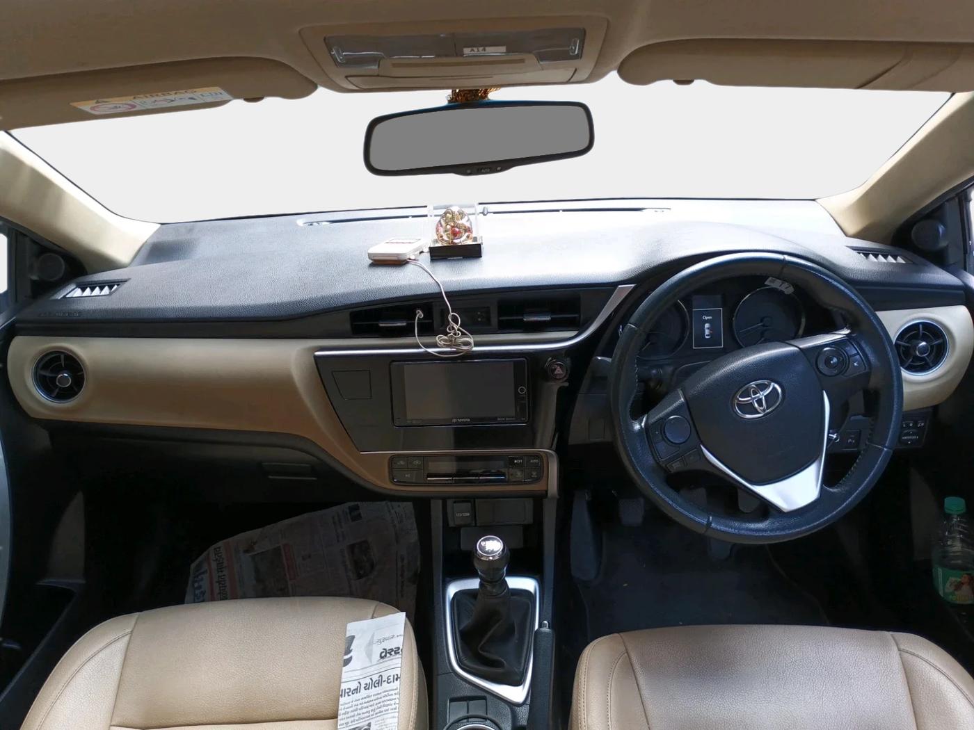 2019 Toyota Corolla Altis G PETROL, Petrol, Manual, 1,10,000 km, interior