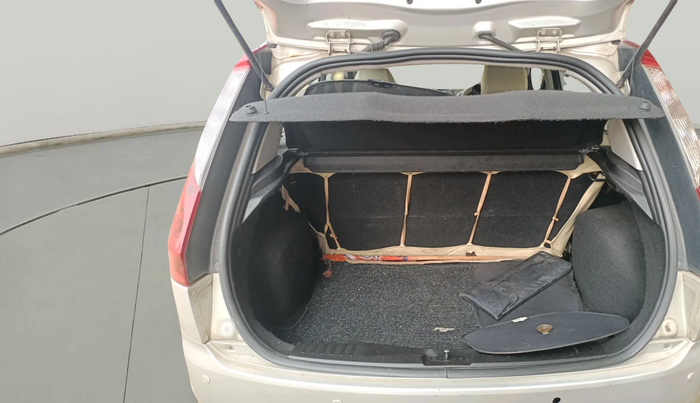 2011 Ford Figo ZXI 1.4 DIESEL, Diesel, Manual, 1,13,762 km, exterior