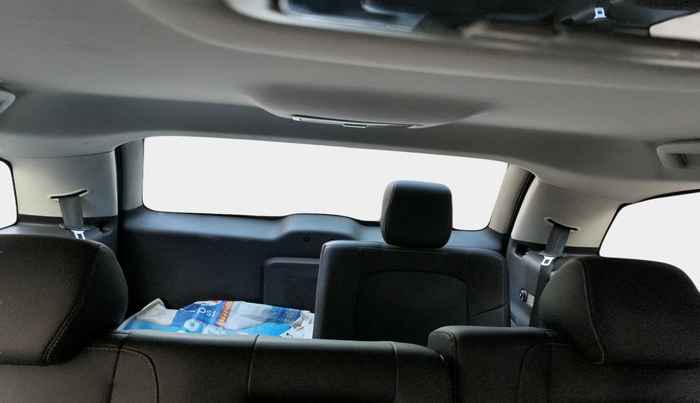 2017 Tata Hexa XT 4X2 7 STR, Diesel, Manual, 51,855 km, interior