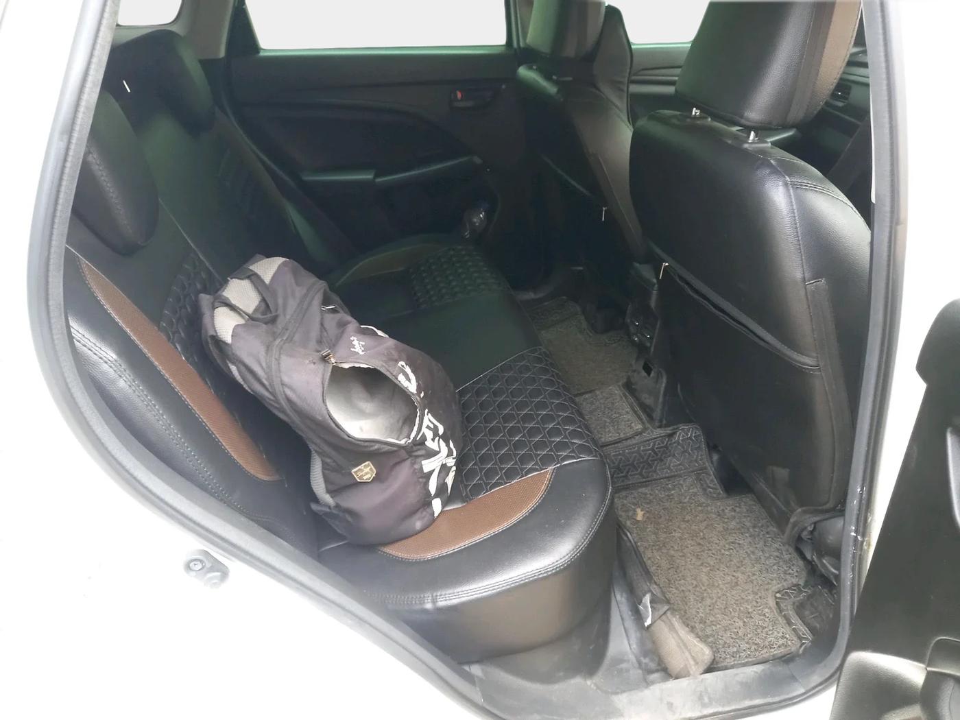 2023 Maruti BREZZA LXI S- CNG, CNG, Manual, 21,773 km, interior