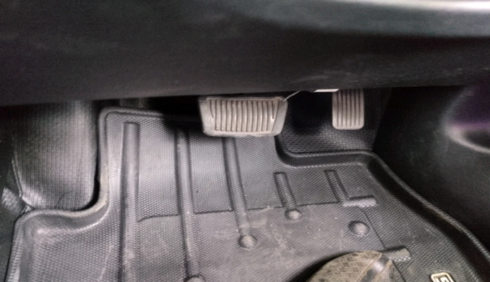 2025 KIA SELTOS HTX (O) 1.5 Petrol iVT, Petrol, Automatic, 3,934 km, interior