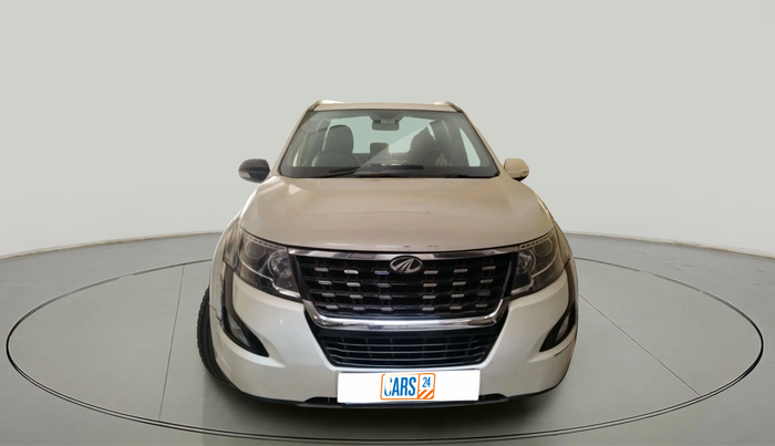 2019 Mahindra XUV500 W11 AT, Diesel, Automatic, 1,21,255 km, exterior
