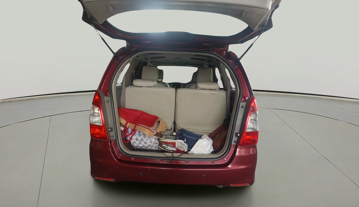 2013 Toyota Innova 2.5 G 7 STR, Diesel, Manual, 97,649 km, exterior