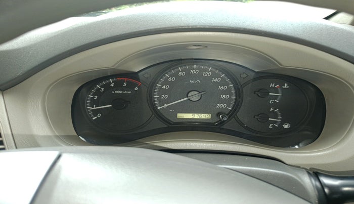 2013 Toyota Innova 2.5 G 7 STR, Diesel, Manual, 97,649 km, interior