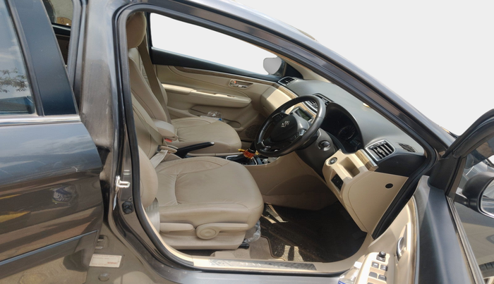 2022 Maruti Ciaz ALPHA  AT 1.5 SHVS PETROL, Petrol, Automatic, 7,235 km, interior