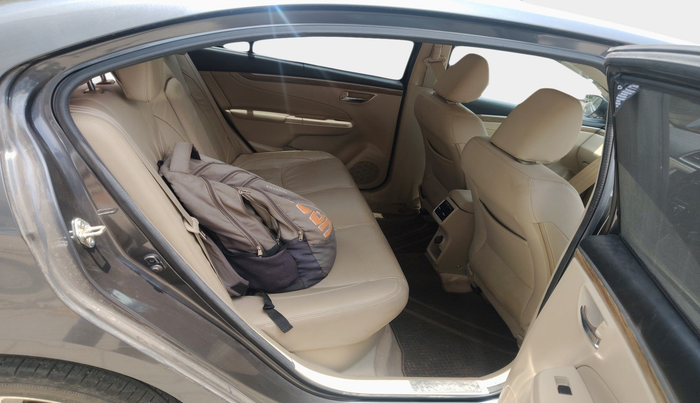 2022 Maruti Ciaz ALPHA  AT 1.5 SHVS PETROL, Petrol, Automatic, 7,235 km, interior