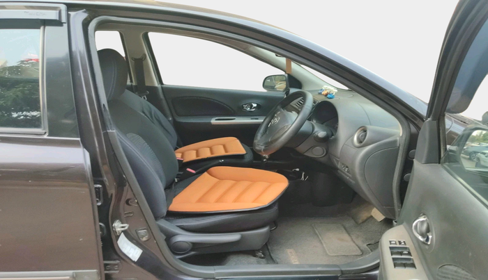 2016 Nissan Micra XV CVT, Petrol, Automatic, 34,260 km, interior