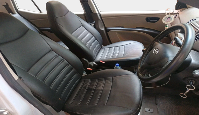 2011 Hyundai i10 ERA 1.1, Petrol, Manual, 16,807 km, interior