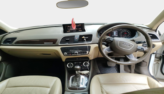 2012 Audi Q3 2.0 QUATTRO TDI AT, Diesel, Automatic, 1,10,712 km, interior