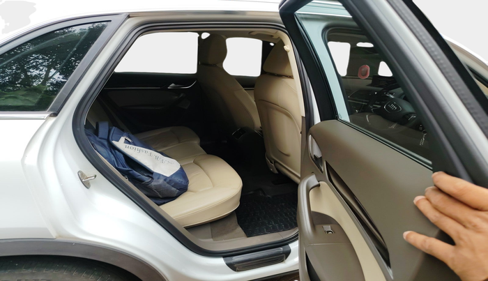 2012 Audi Q3 2.0 QUATTRO TDI AT, Diesel, Automatic, 1,10,712 km, interior