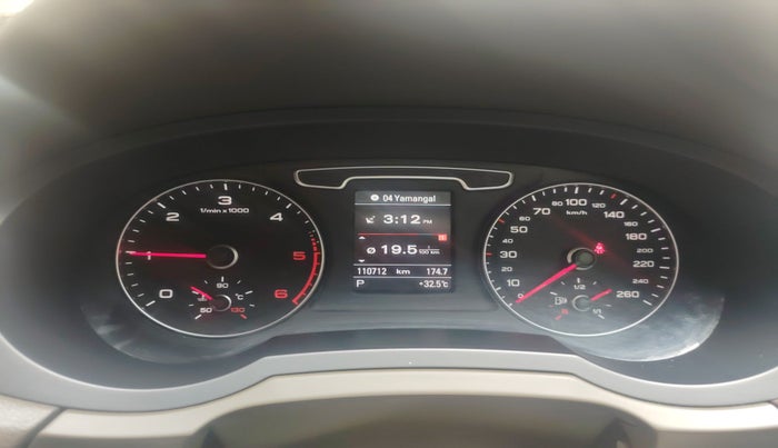 2012 Audi Q3 2.0 QUATTRO TDI AT, Diesel, Automatic, 1,10,712 km, interior