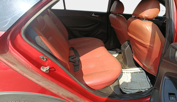 2015 Hyundai i20 Active 1.4 S, Diesel, Manual, 1,04,866 km, interior