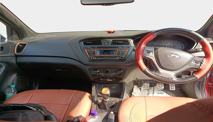 2015 Hyundai i20 Active 1.4 S, Diesel, Manual, 1,04,866 km, interior