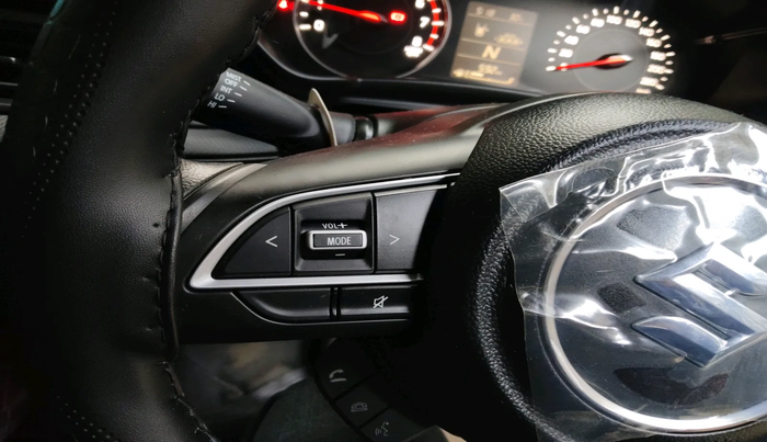 2025 Maruti Swift VXi (O) AMT, Petrol, Automatic, 592 km, interior