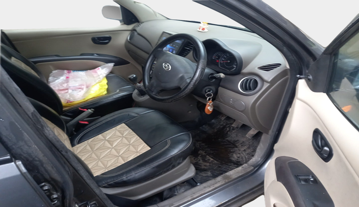 2013 Hyundai i10 ERA 1.1, Petrol, Manual, 21,266 km, interior