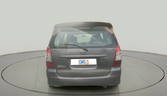 2010 Toyota Innova 2.5 G2 7STR, Diesel, Manual, 2,36,895 km, exterior