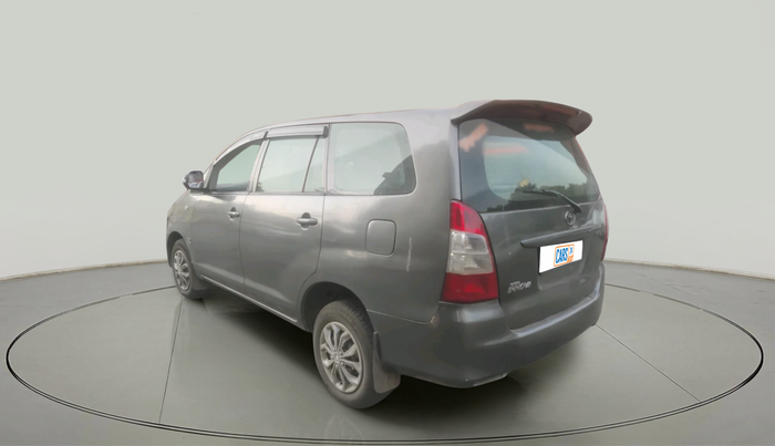 2010 Toyota Innova 2.5 G2 7STR, Diesel, Manual, 2,36,895 km, exterior