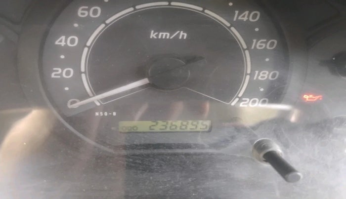 2010 Toyota Innova 2.5 G2 7STR, Diesel, Manual, 2,36,895 km, interior