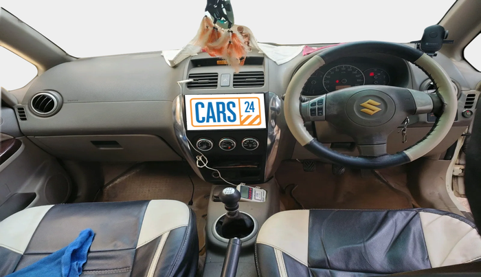 2010 Maruti SX4 ZXI, Petrol, Manual, 1,29,015 km, interior