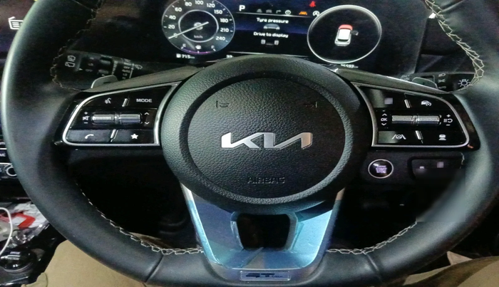 2023 KIA SELTOS  GTX PLUS 1.5 DIESEL AT, Diesel, Automatic, 25,593 km, interior