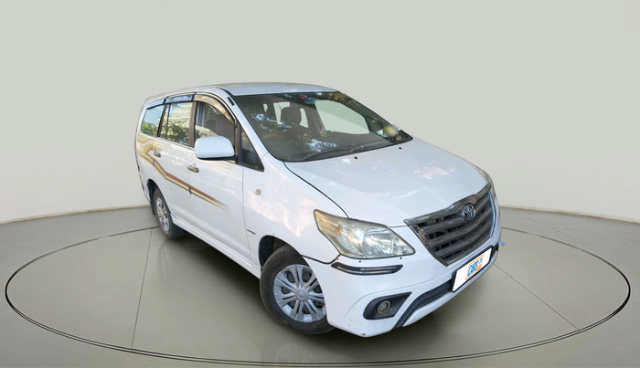 2015 Toyota Innova 2.5 GX 7 STR, Diesel, Manual, 1,99,689 km, exterior