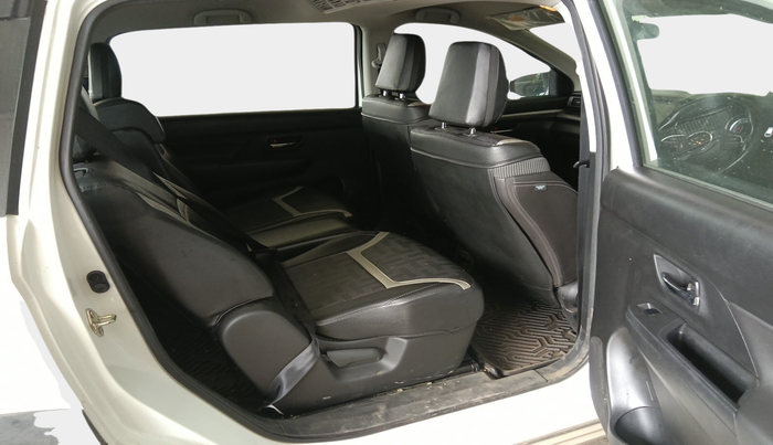 2024 Maruti XL6 ZETA CNG, Petrol, Manual, 8,719 km, interior