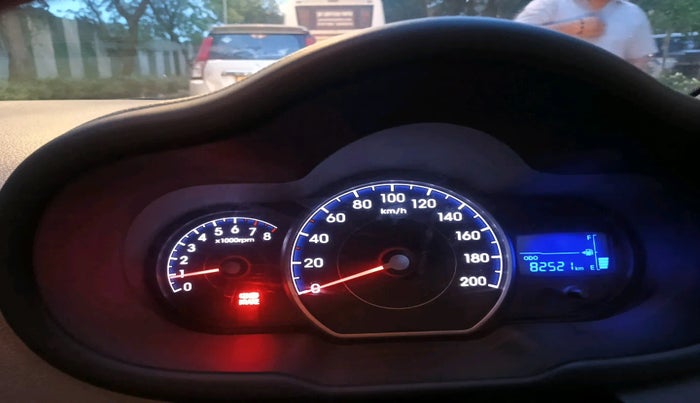 2012 Hyundai i10 MAGNA 1.2, Petrol, Manual, 82,521 km, interior