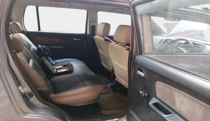 2013 Maruti Wagon R 1.0 LXI CNG, Petrol, Manual, 2,29,857 km, interior