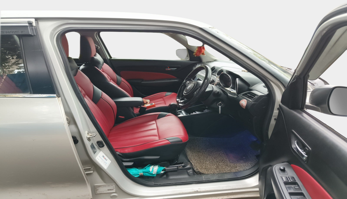 2019 Maruti Swift VDI AMT, Diesel, Automatic, 1,25,843 km, interior