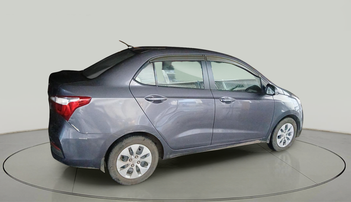 2017 Hyundai Xcent S 1.2, Petrol, Manual, 1,04,904 km, exterior