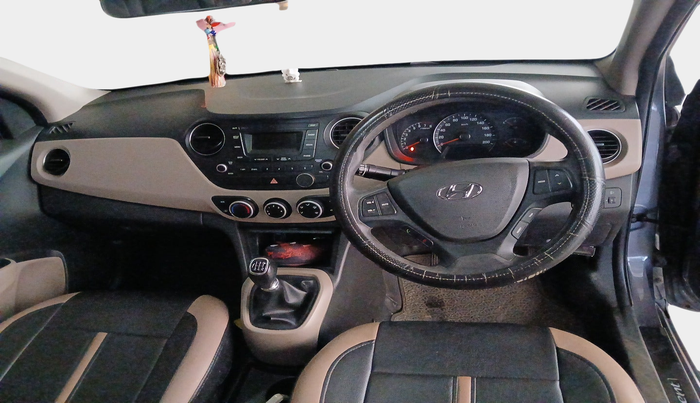 2017 Hyundai Xcent S 1.2, Petrol, Manual, 1,04,904 km, interior