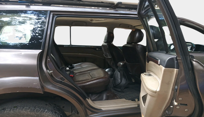 2014 Mitsubishi Pajero Sport Anniversary Edition 4x4, Diesel, Manual, 1,11,921 km, interior