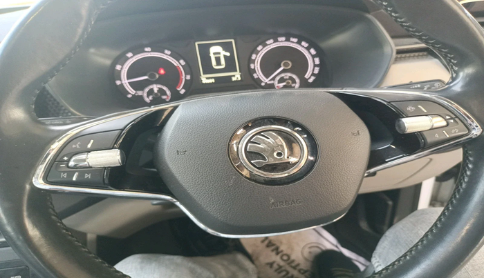 2021 Skoda KUSHAQ AMBITION 1.0L TSI MT, Petrol, Manual, 44,601 km, interior