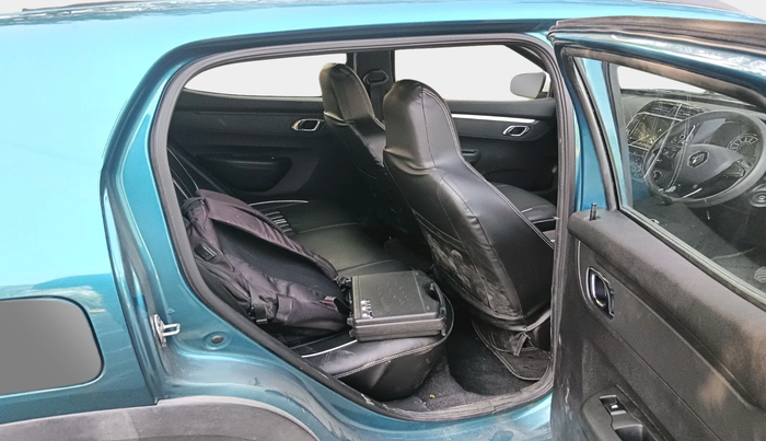 2023 Renault Kwid CLIMBER AMT 1.0, Petrol, Automatic, 5,072 km, interior