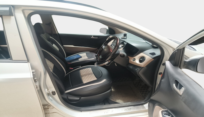 2014 Hyundai Grand i10 SPORTZ 1.1 CRDI, Diesel, Manual, 1,64,066 km, interior