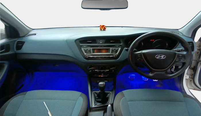 2017 Hyundai i20 Active 1.2 S, Petrol, Manual, 44,429 km, interior