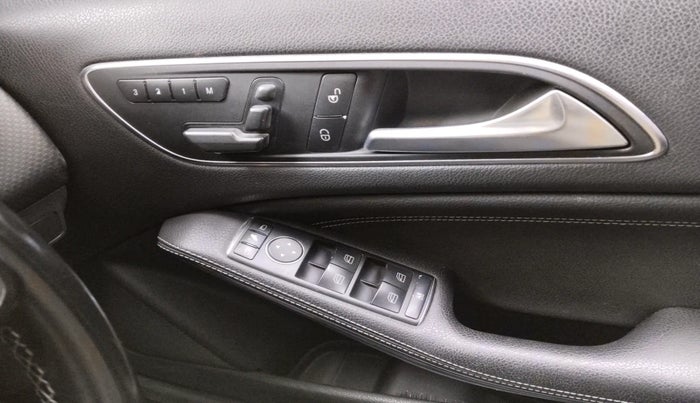 2013 Mercedes Benz A Class A180 SPORT PETROL, Petrol, Automatic, 35,533 km, interior