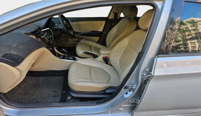 2011 Hyundai Verna FLUIDIC 1.6 VTVT SX OPT AT, Petrol, Automatic, 51,501 km, interior