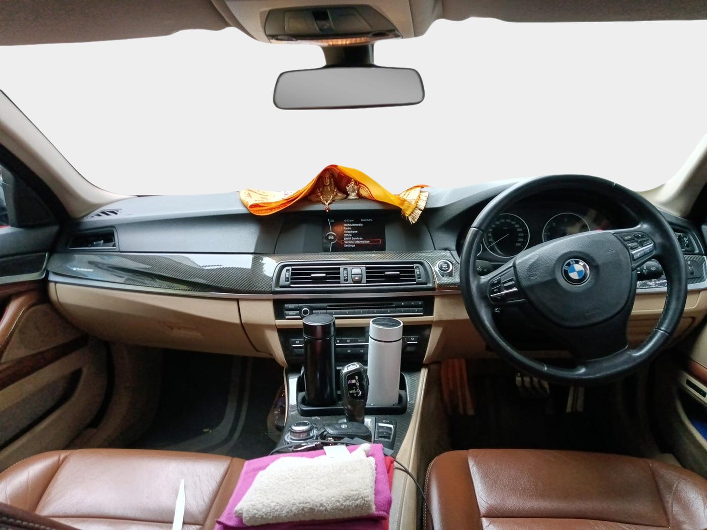 2013 BMW 5 Series 520D 2.0, Diesel, Automatic, 1,35,000 km, interior