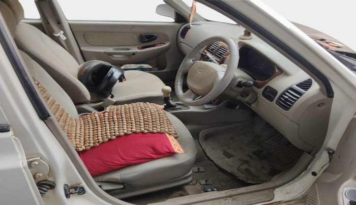 2011 Hyundai Accent GLE, Petrol, Manual, 96,078 km, interior
