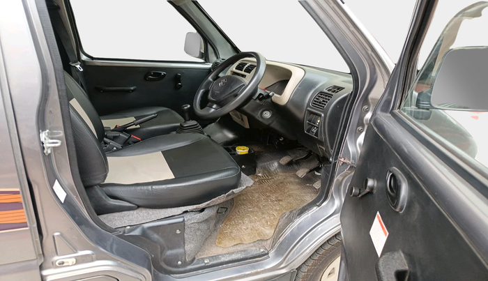 2021 Maruti Eeco 5 STR AC CNG, Petrol, Manual, 46,476 km, interior